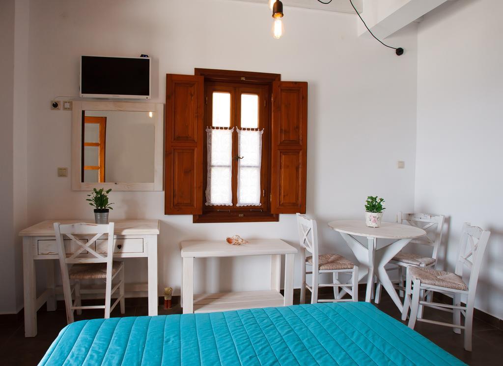 Aparthotel Mistral-Patmos Skála Habitación foto